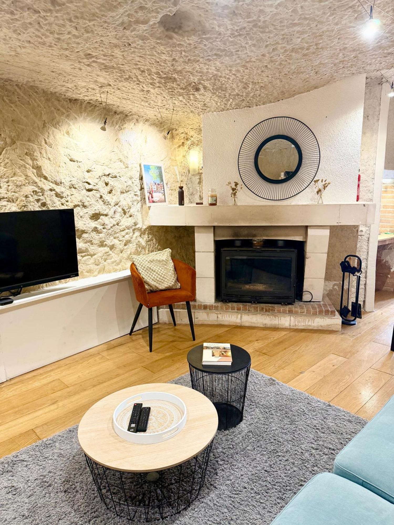 Troglodyte Du Petit Coteau Apartment Vouvray Luaran gambar
